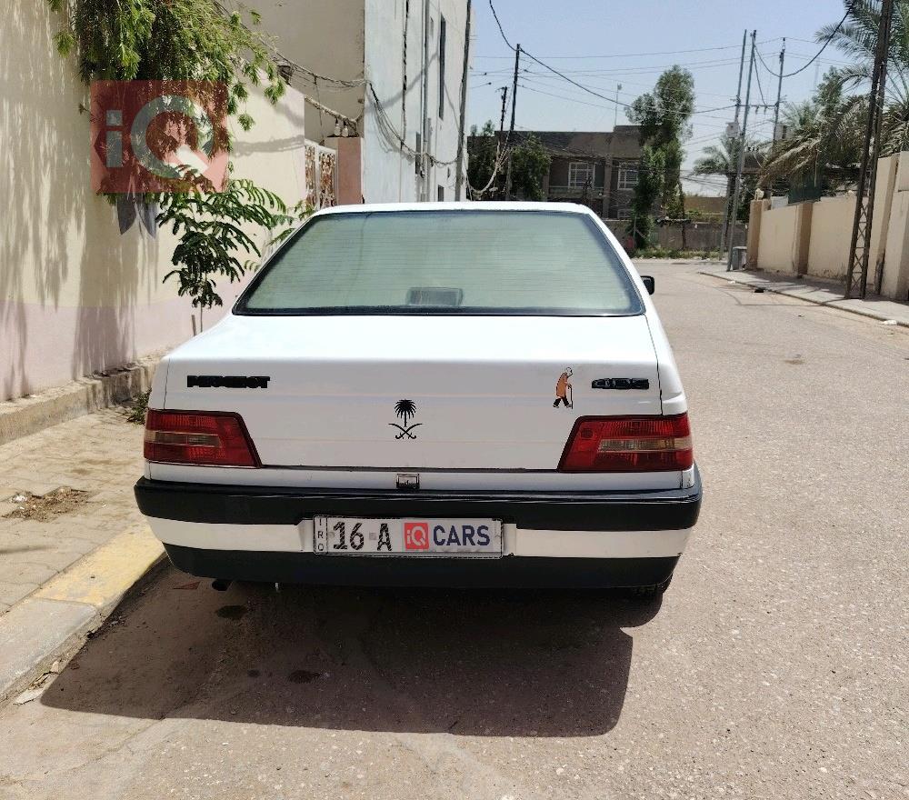 بيجو 405
